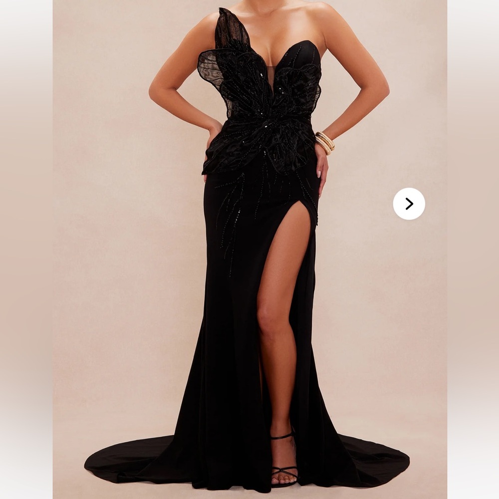Fashion Nova Black One Shoulder Dress
